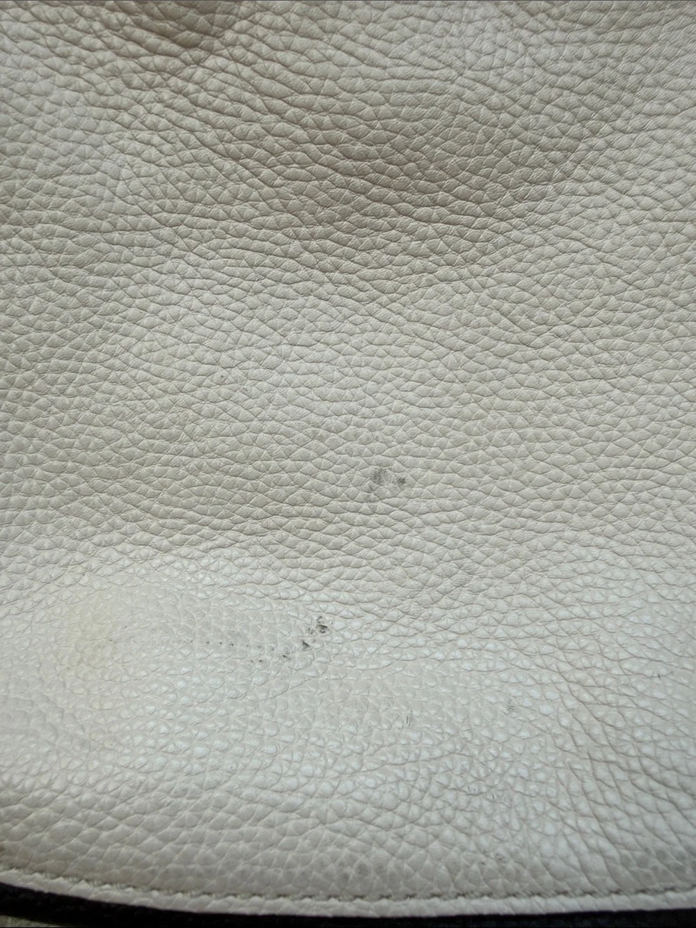 Kate Spade Off-White Crossbody Bag with Black Trim - Picture 4 of 9